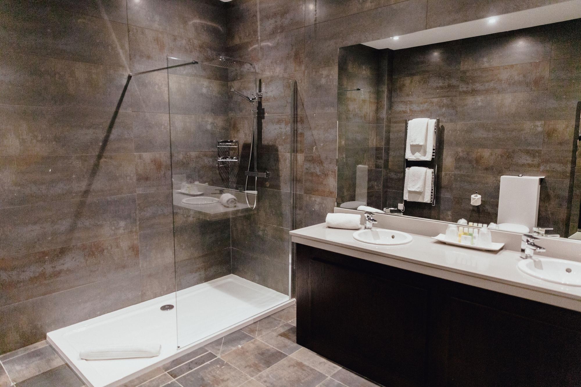 Hotel Great Victoria 4*