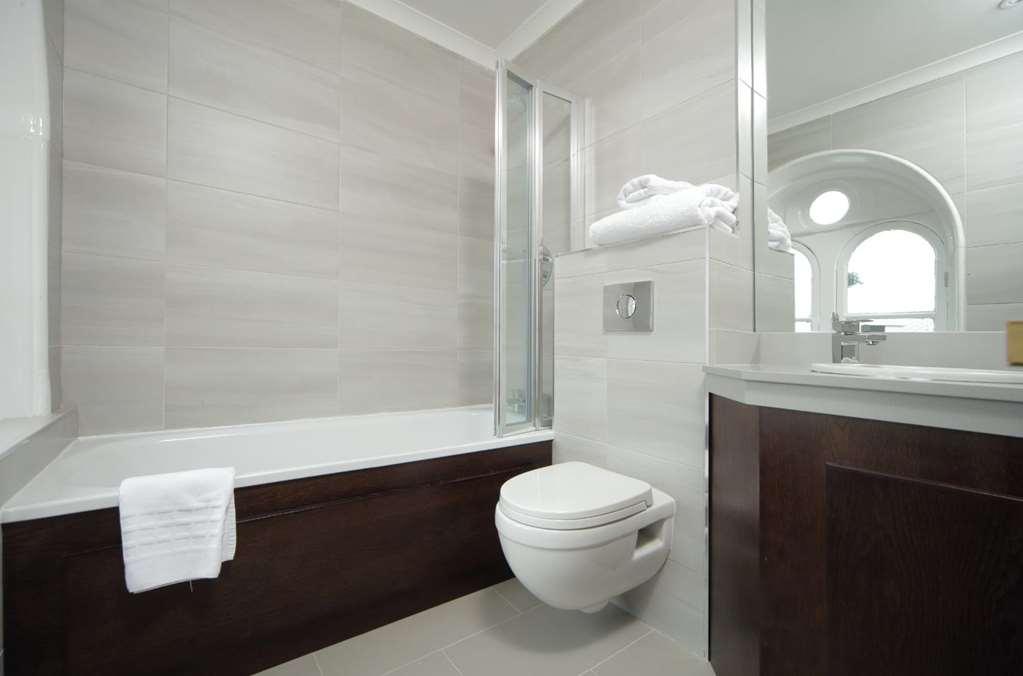 Great Victoria 4* Bradford (West Yorkshire)